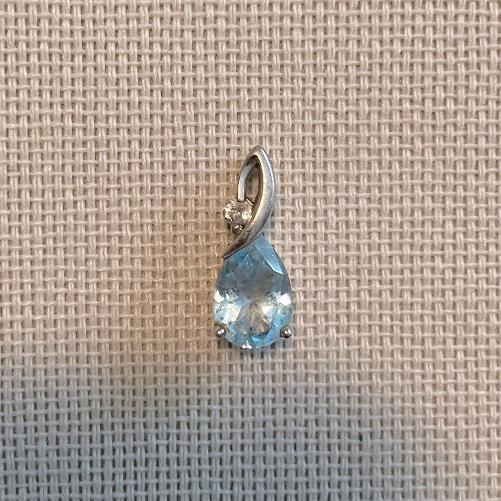 Aquamarine & Silver Teardrop Pendant